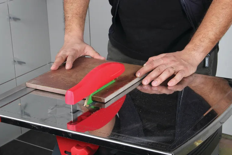 ND-200  230V-50Hz  RUBI Wet Tile Cutter